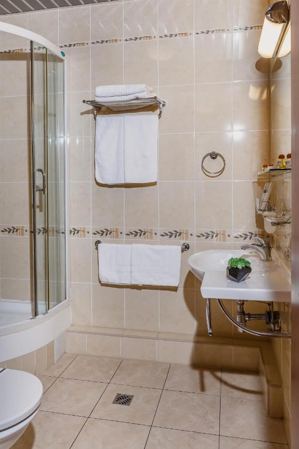 Platium Spa&Resort Kozyn エクステリア 写真